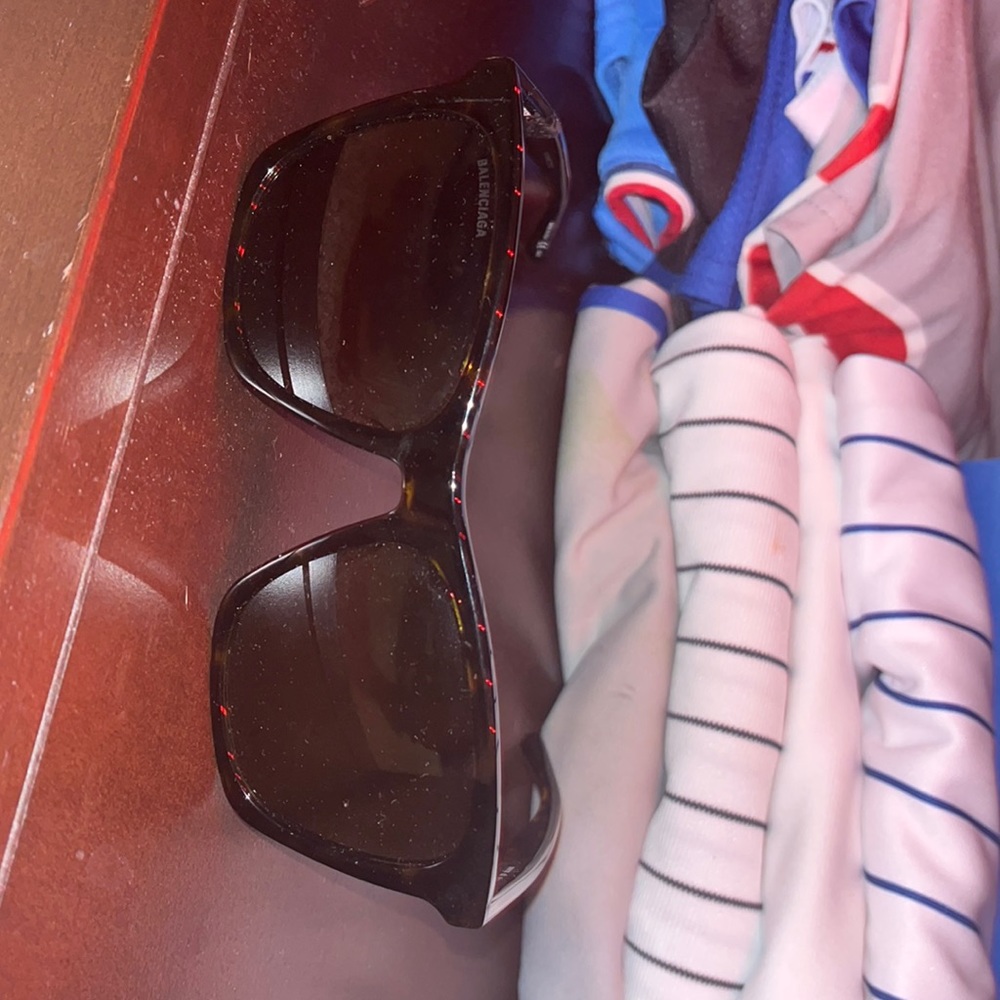 Balenci glasses